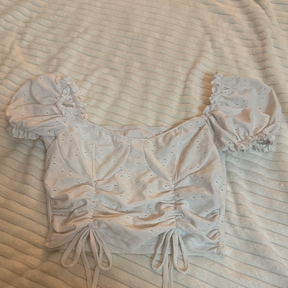 Women's White Puff Sleeve Top